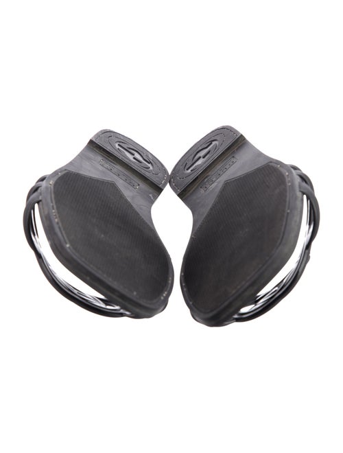 Gucci Interlocking G Logo Rubber Slides