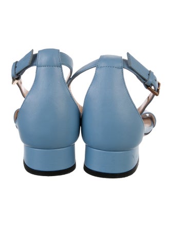 Gucci Leather Sandals