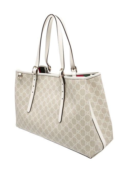 Gucci GG Supreme Emblem Large