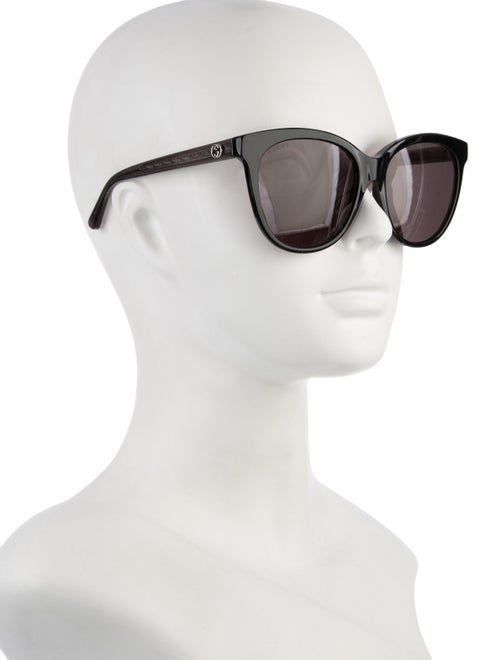 Gucci Interlocking G Logo Wayfarer Sunglasses