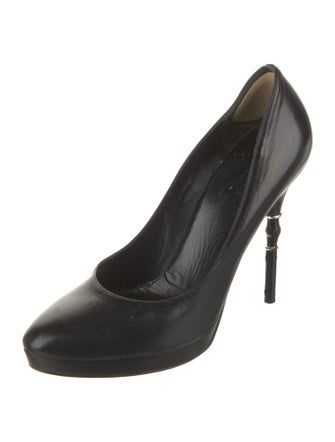 Gucci Bamboo Accent Leather Pumps