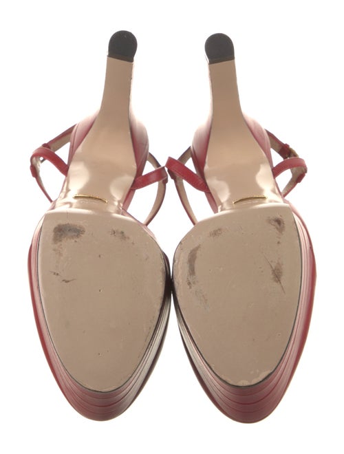 Gucci Leather T-Strap Pumps