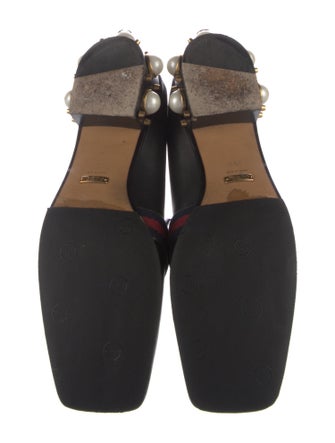 Gucci Faux Pearl Accents Leather Pumps