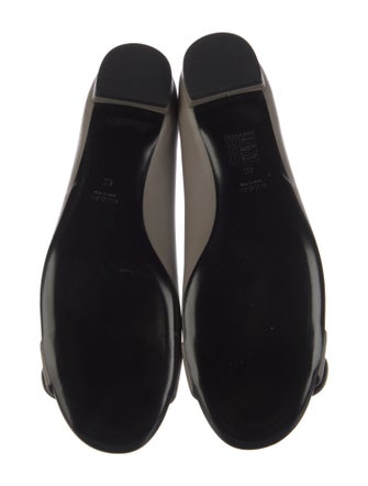 Gucci GG Logo Leather Ballet Flats