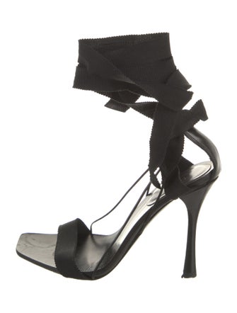 Gucci Leather Grosgrain Trim Sandals