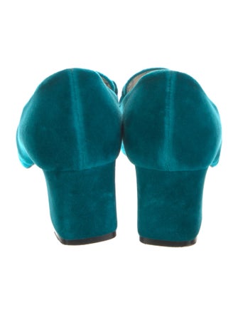 Gucci Double G Logo Velvet Pumps