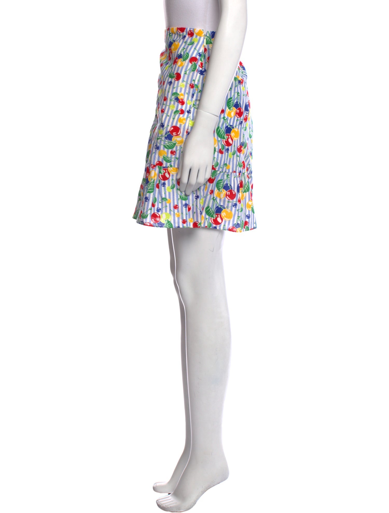 Gucci Printed Knee-Length Shorts w/ Tags