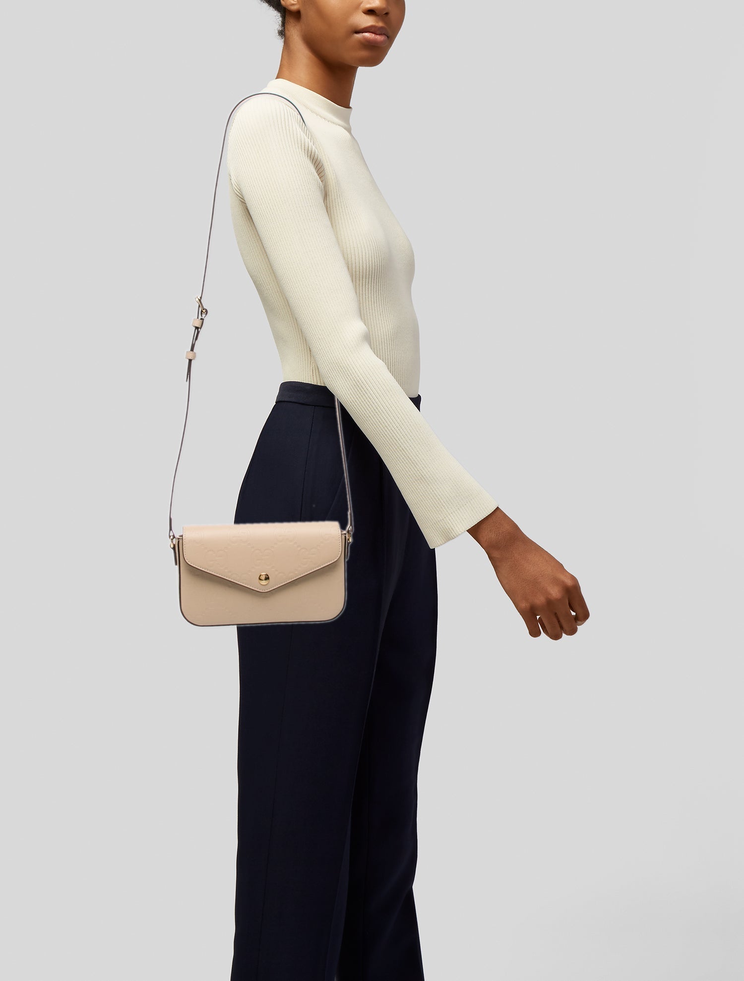 Gucci GG Signature Shoulder Bag Mini