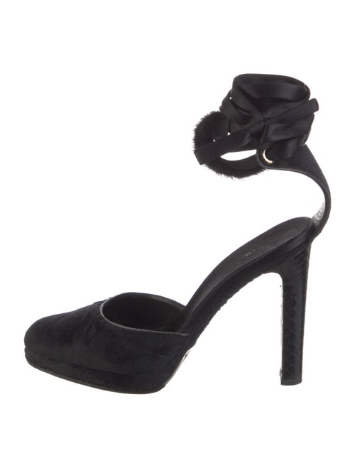 Gucci Ponyhair Fur Trim D'Orsay Pumps