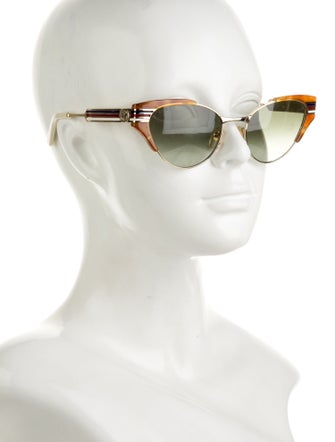 Gucci Interlocking G Logo Cat-Eye Sunglasses