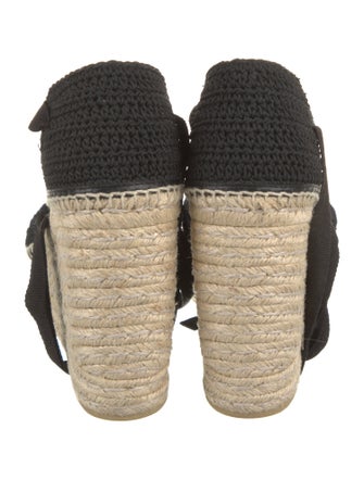 Gucci Faux Pearl Accents Studded Accents Espadrilles