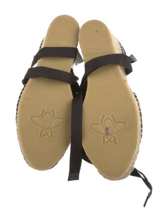 Gucci Faux Pearl Accents Studded Accents Espadrilles