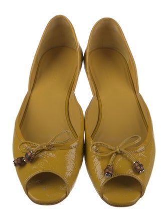 Gucci Patent Leather Bow Accents D'Orsay Flats