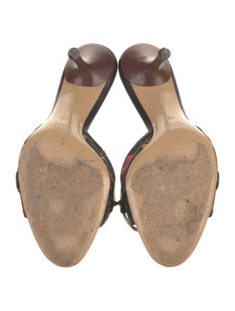 Gucci Flora Print Canvas Slides