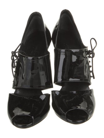 Gucci Patent Leather Pumps