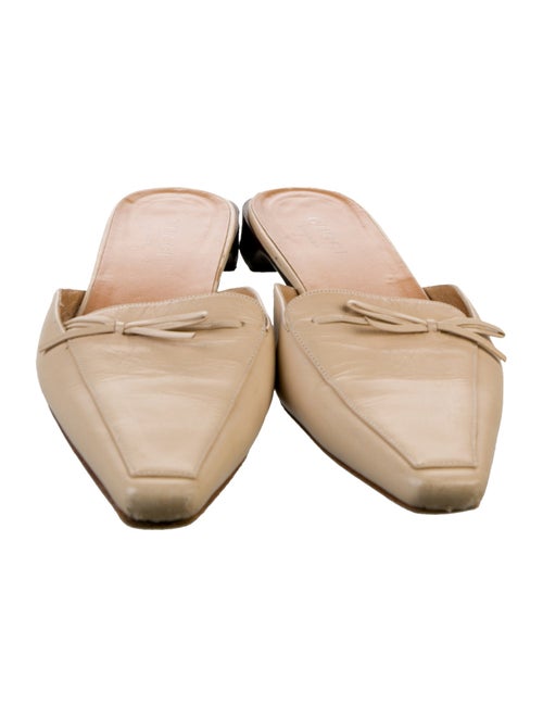 Gucci Leather Bow Accents Mules
