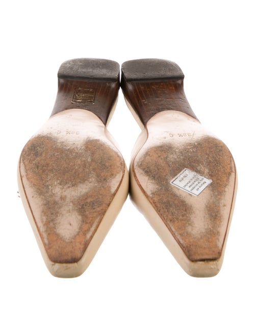 Gucci Leather Bow Accents Mules