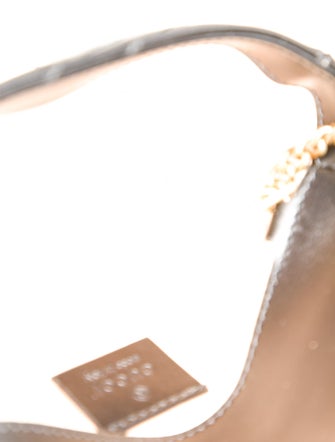 Gucci Leather Marmont Super Mini