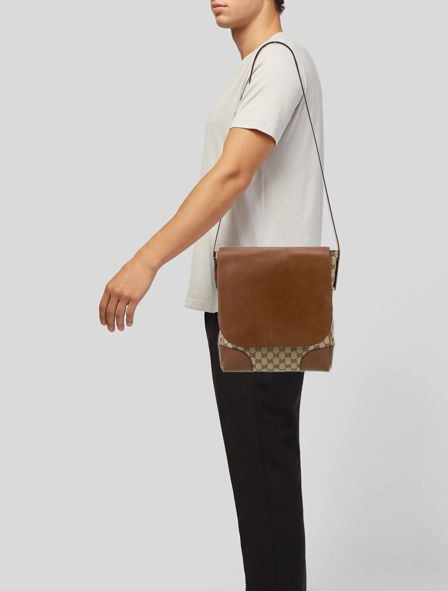 Gucci GG Canvas Messenger Bag