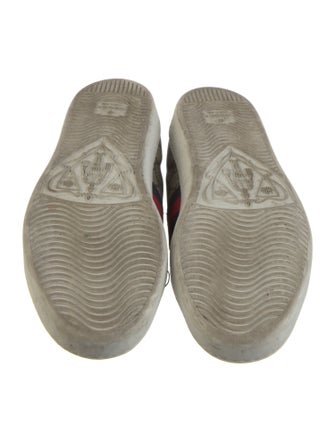 Gucci GG Supreme Sneakers