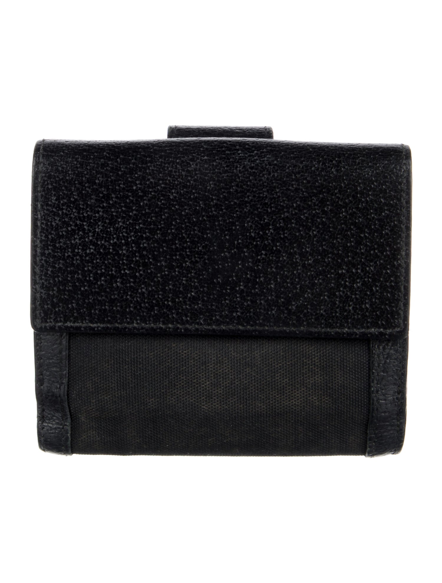 Gucci Vintage Leather Compact Wallet