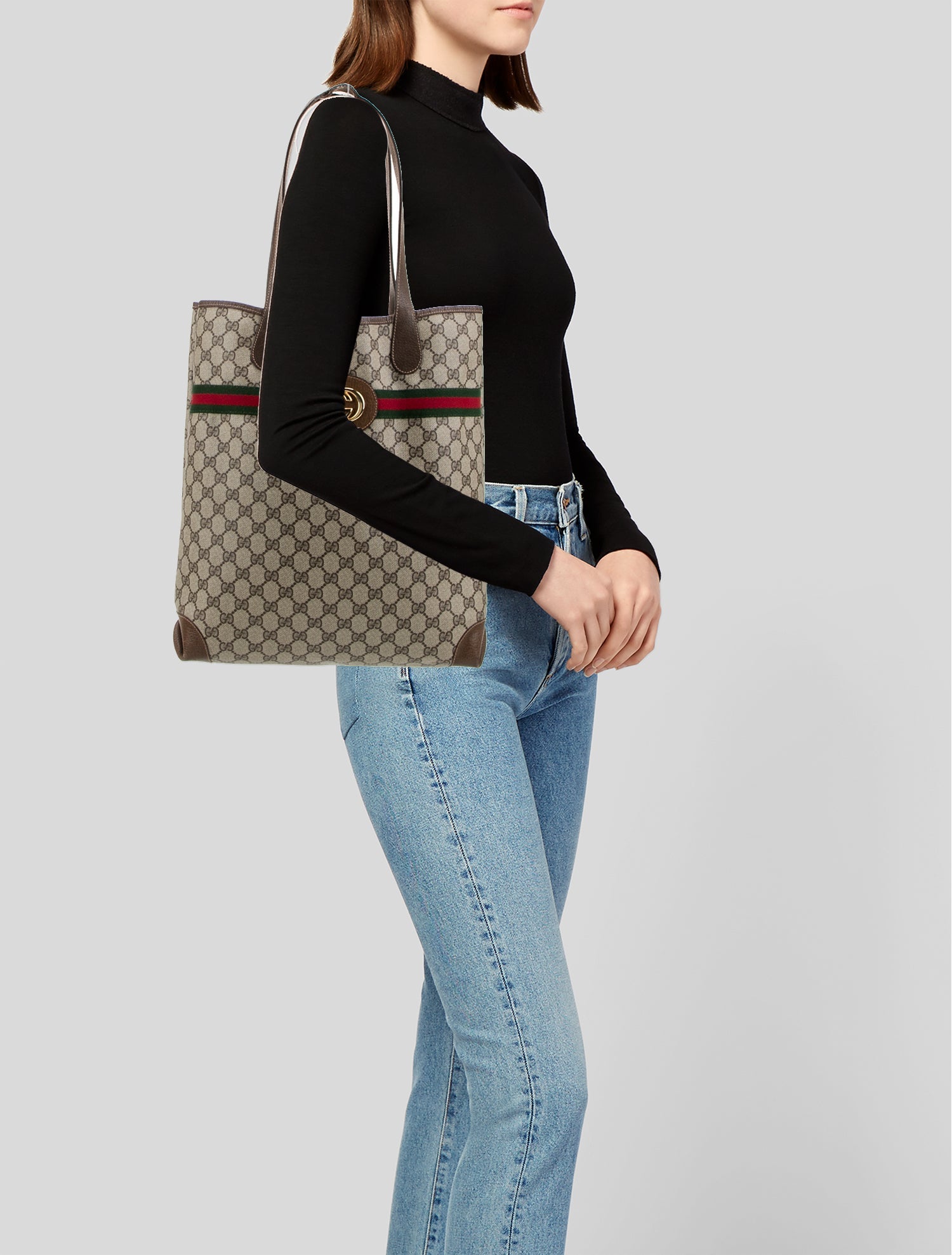 Gucci GG Supreme Bucket Bag Vintage