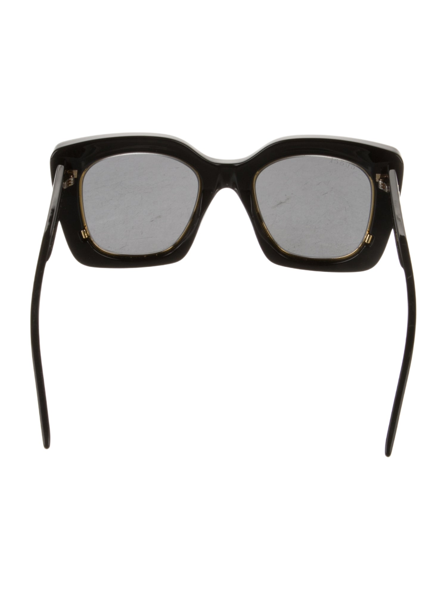 Gucci Oversize Tinted Sunglasses