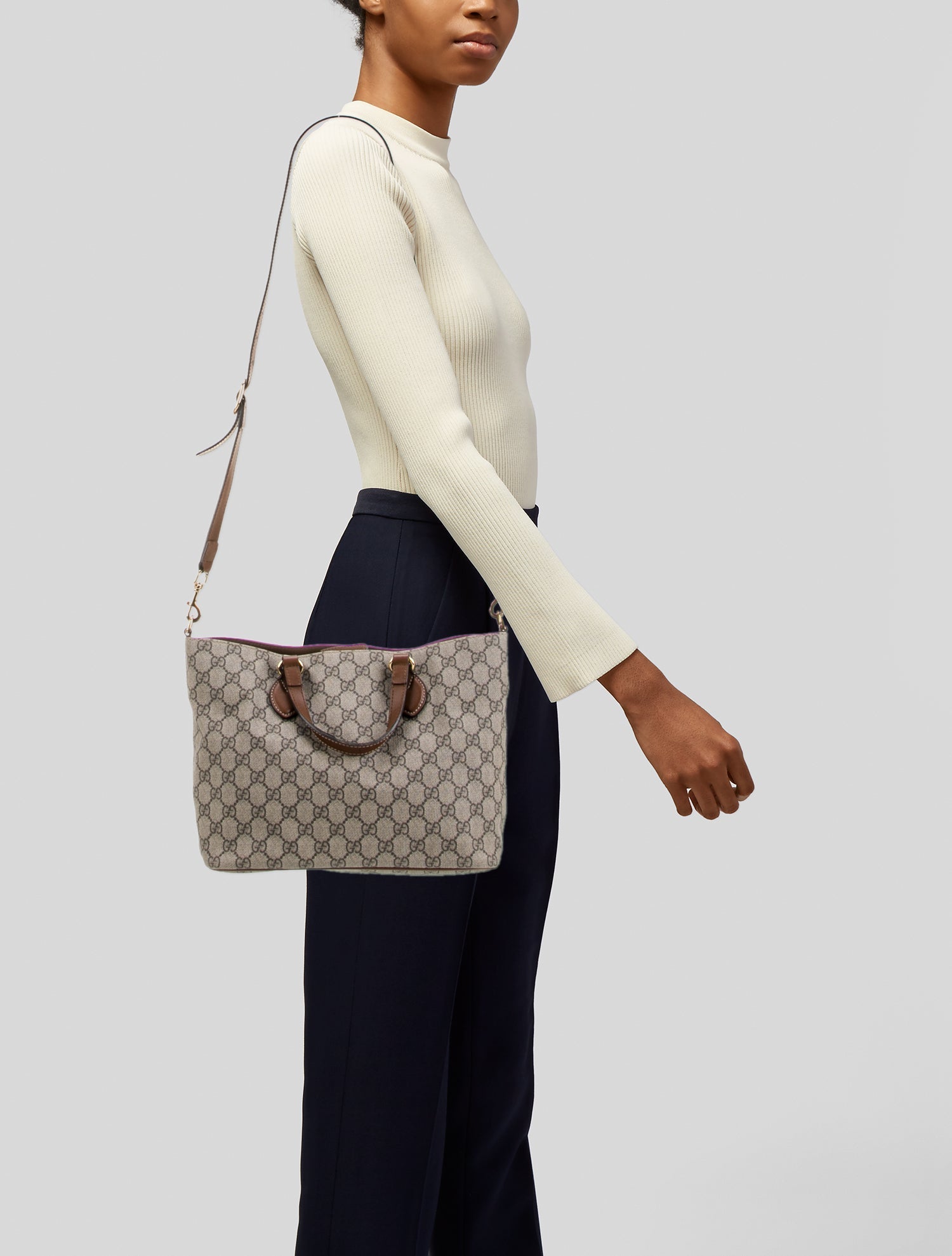 Gucci GG Supreme Top Handle Bag