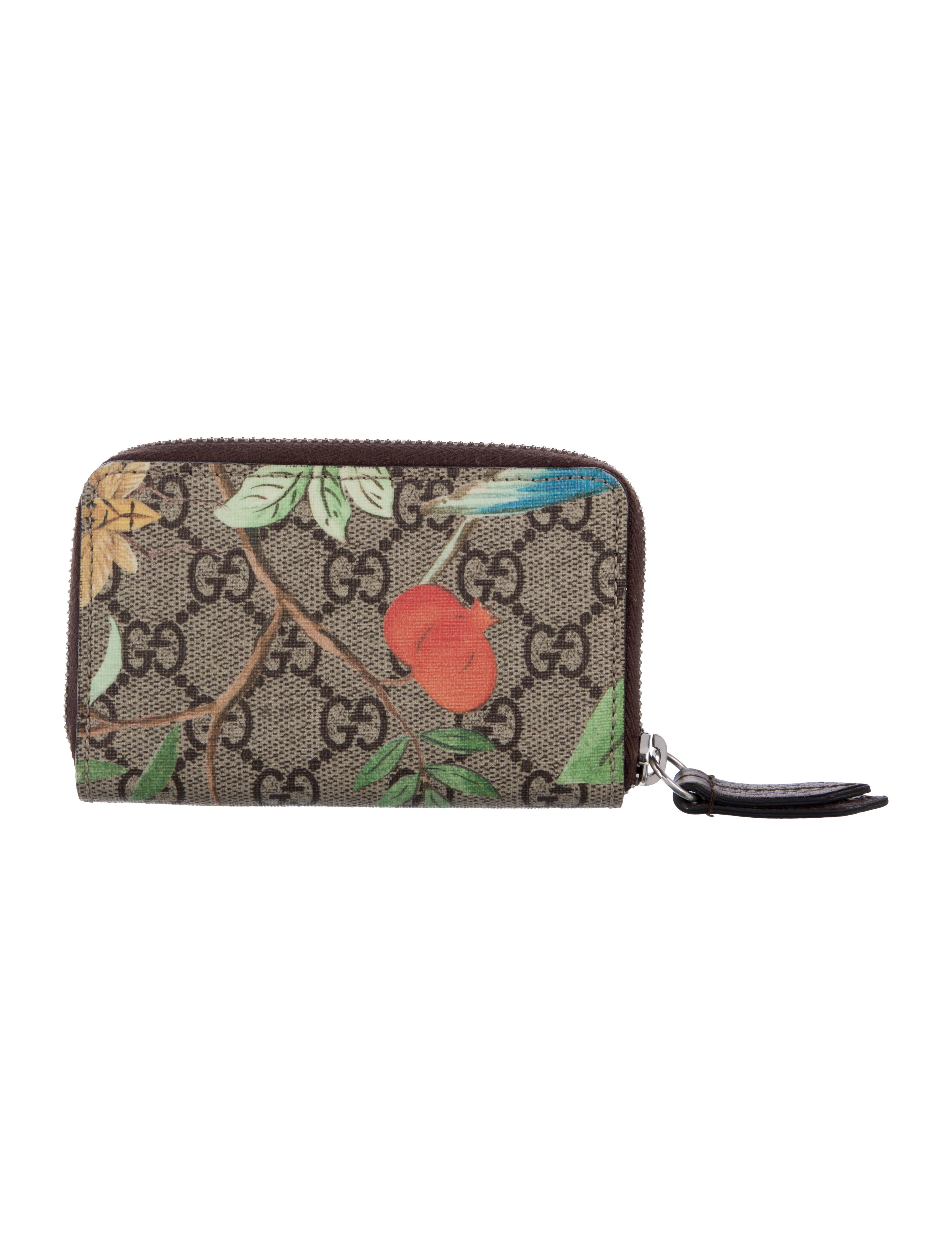 Gucci GG Supreme Wallet