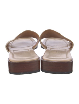 Gucci GG Canvas Canvas Slides