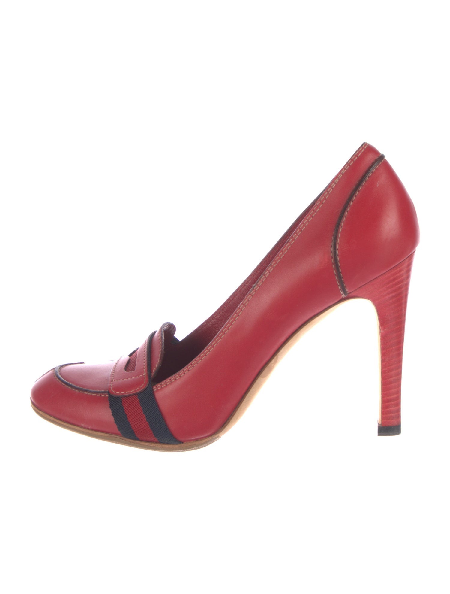 Gucci GG Logo Leather Pumps