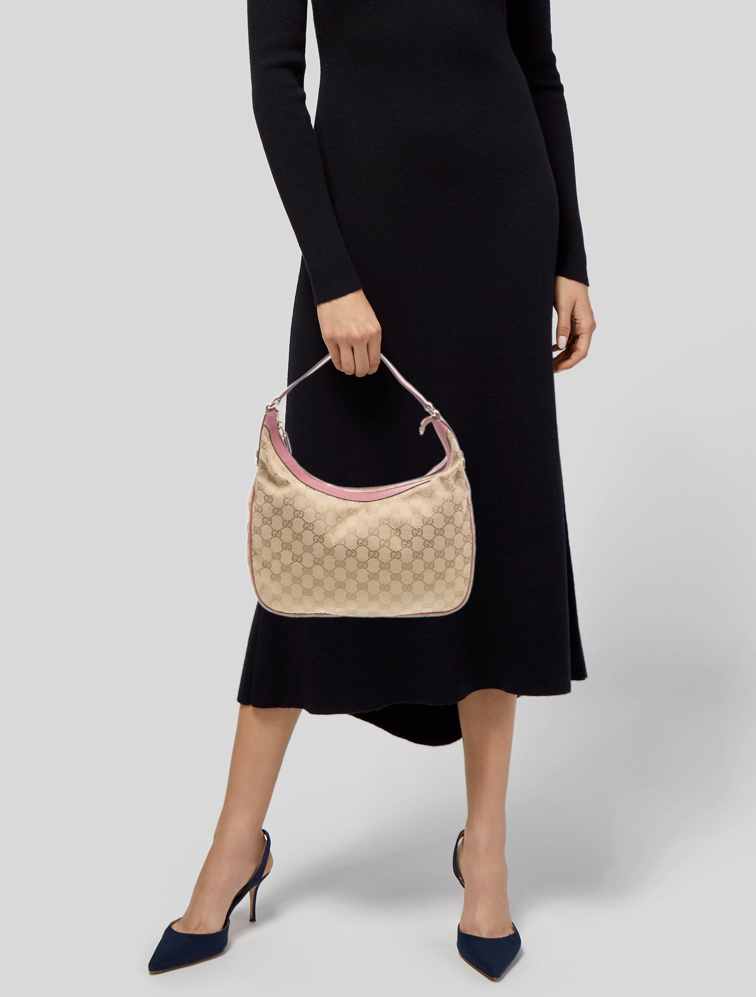 Gucci GG Canvas Charmy