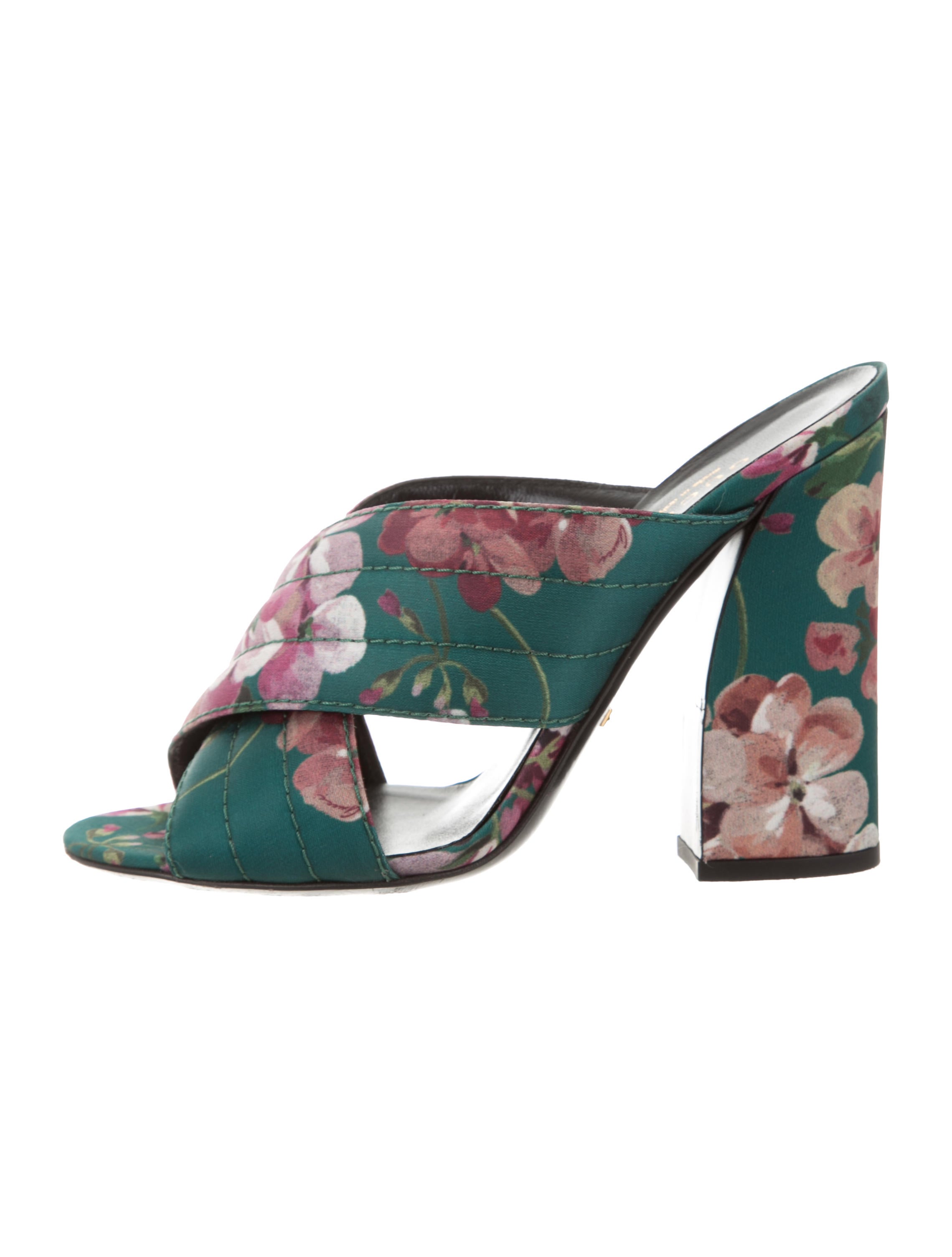 gucci bloom sandals