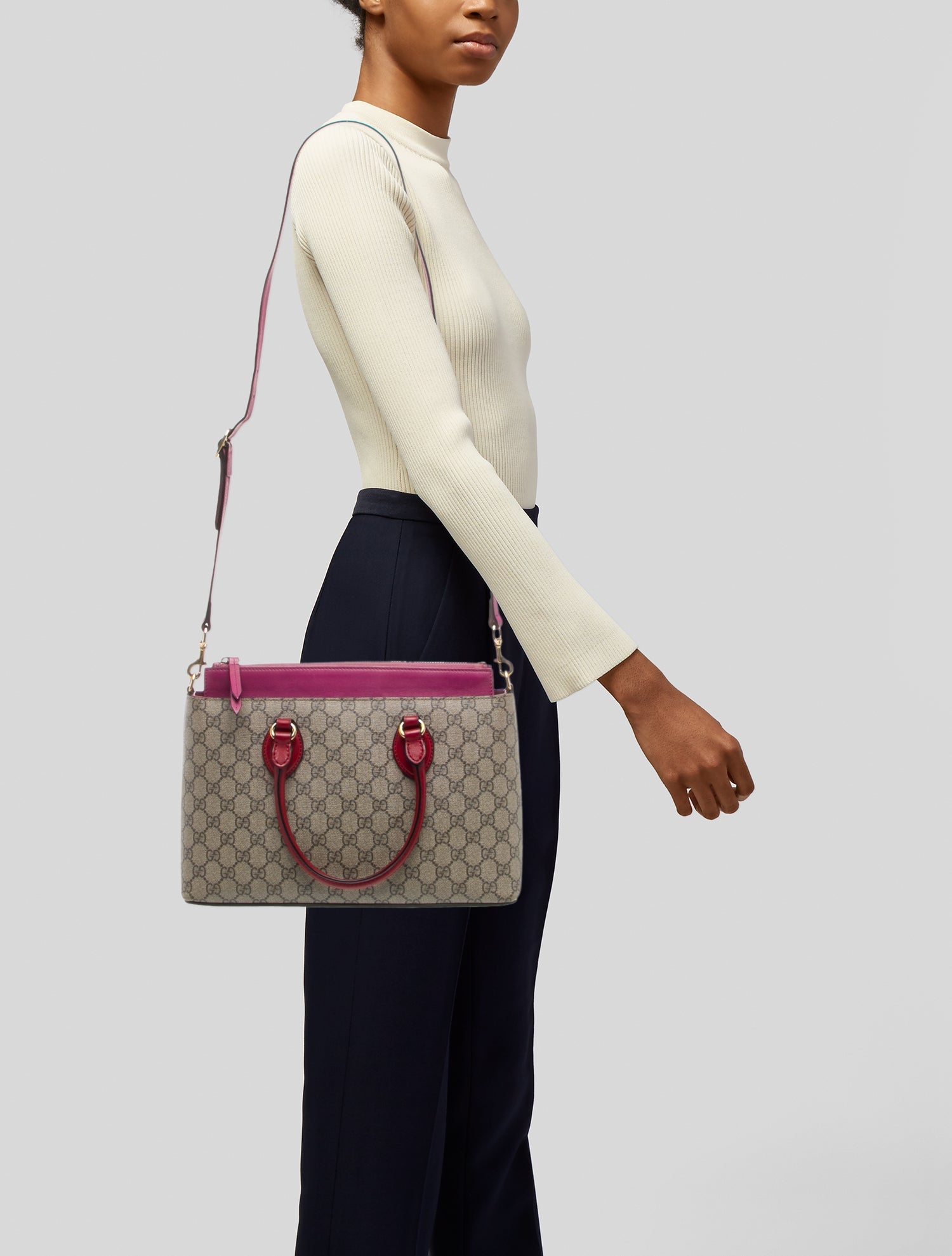 Gucci GG Supreme Top Handle Bag