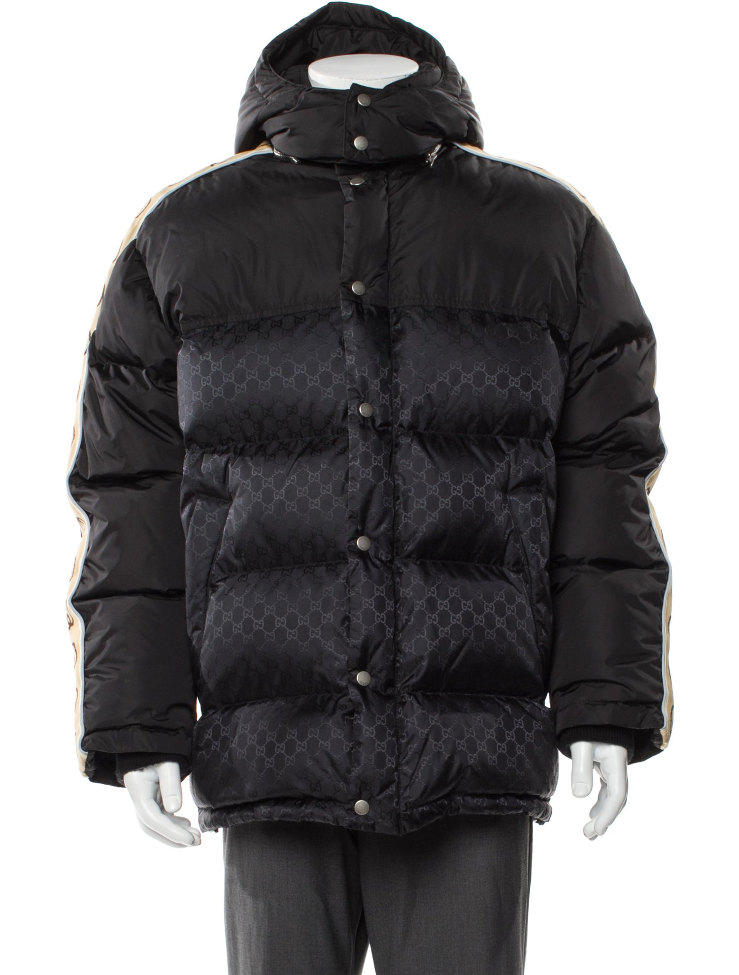 Gucci GG Logo Puffer Coat