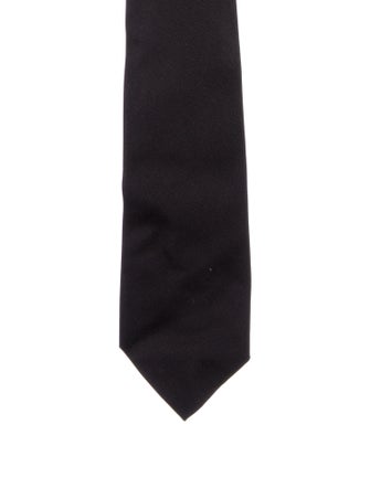 Gucci Solid Silk Tie