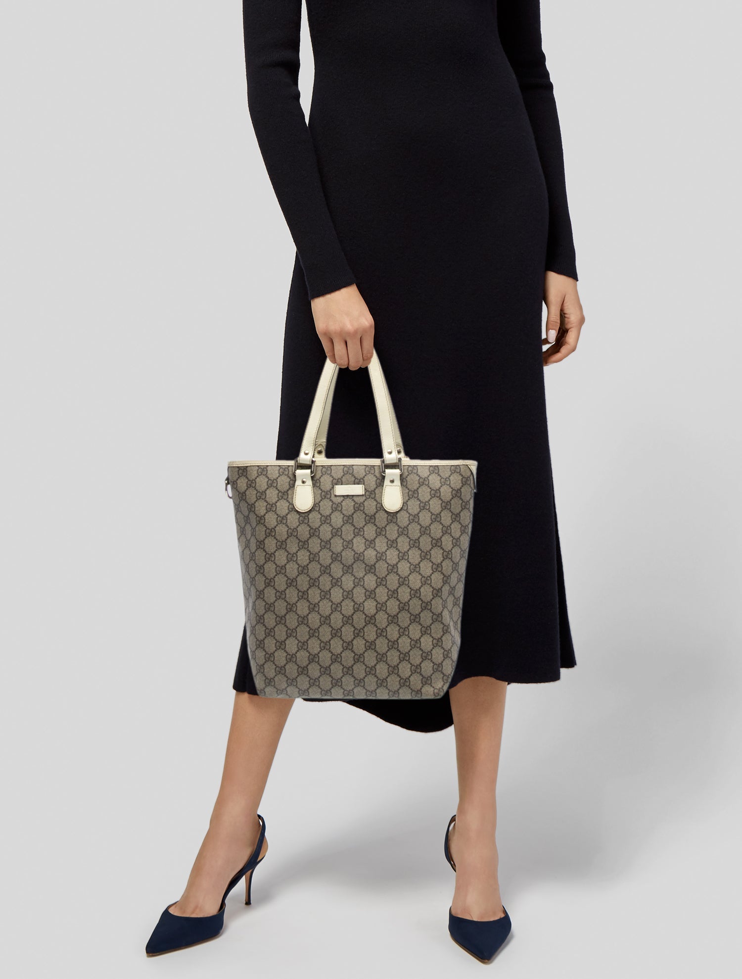 Gucci GG Canvas GG Supreme Tote