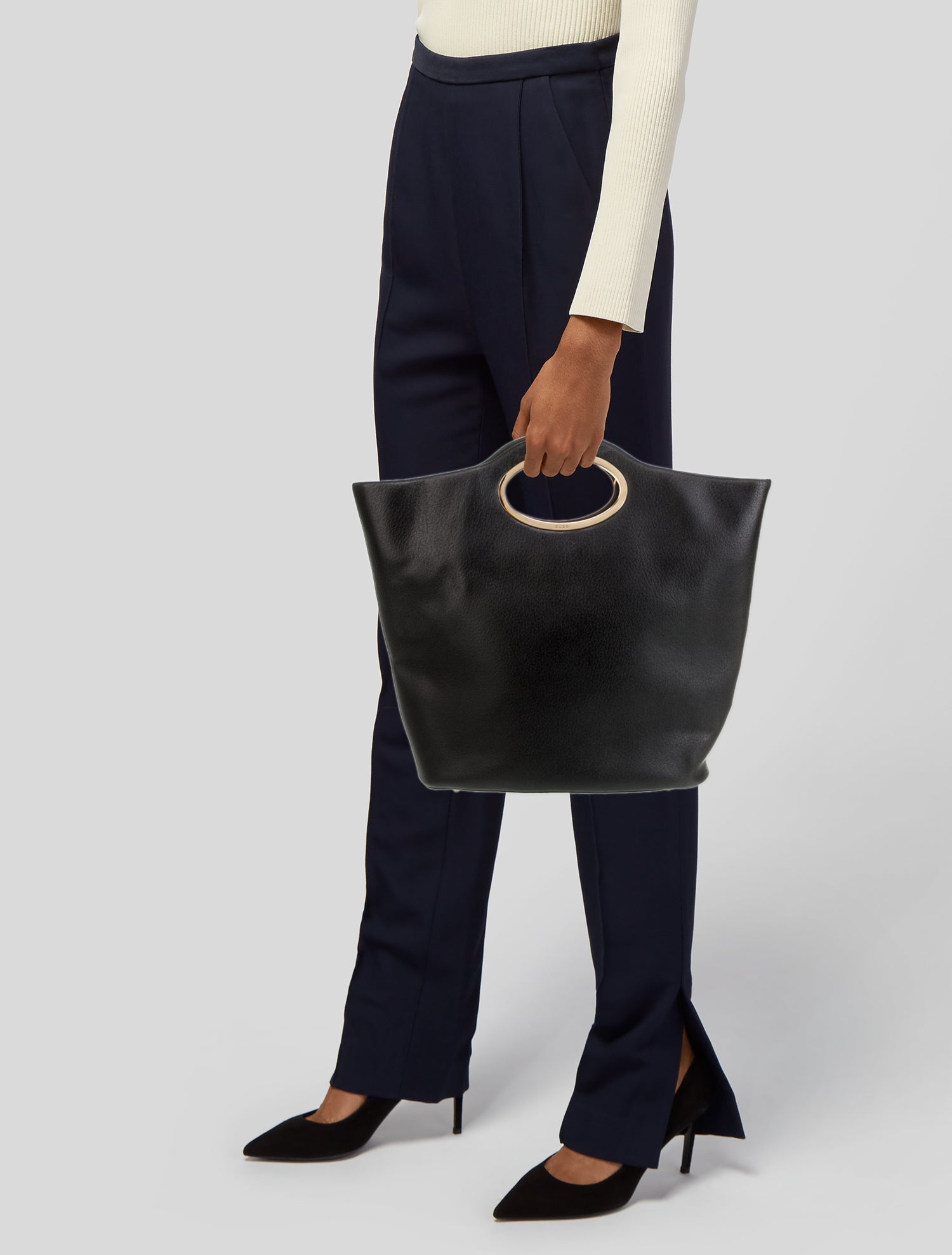 Gucci Leather Bucket Bag Vintage