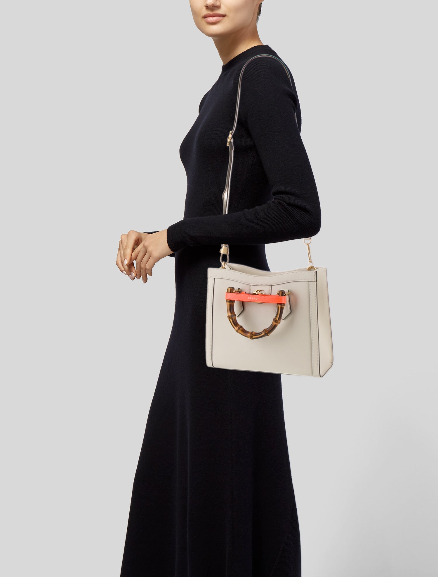 Gucci Double G Diana Small