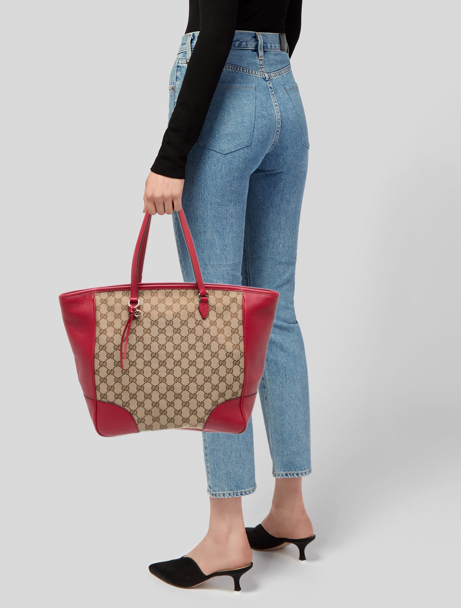 Gucci GG Canvas Bree Small