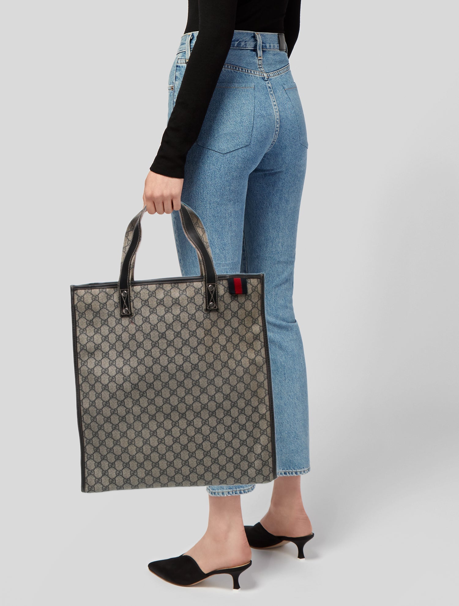 Gucci GG Supreme Tote