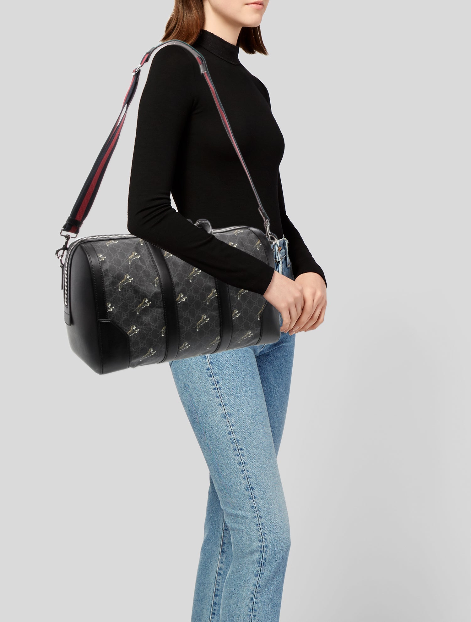 Gucci GG Supreme Weekender Bag