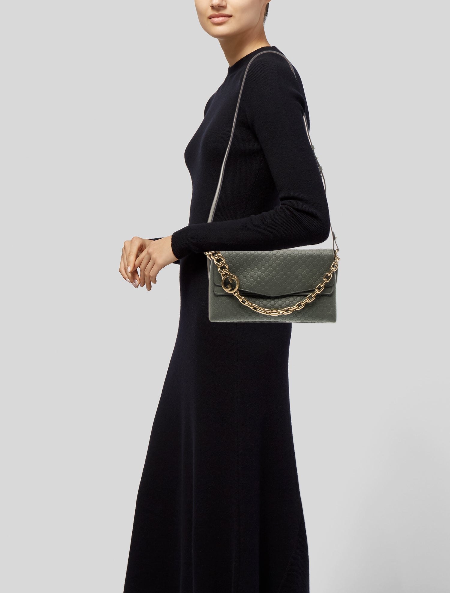 Gucci GG Shoulder Bag Medium 2025