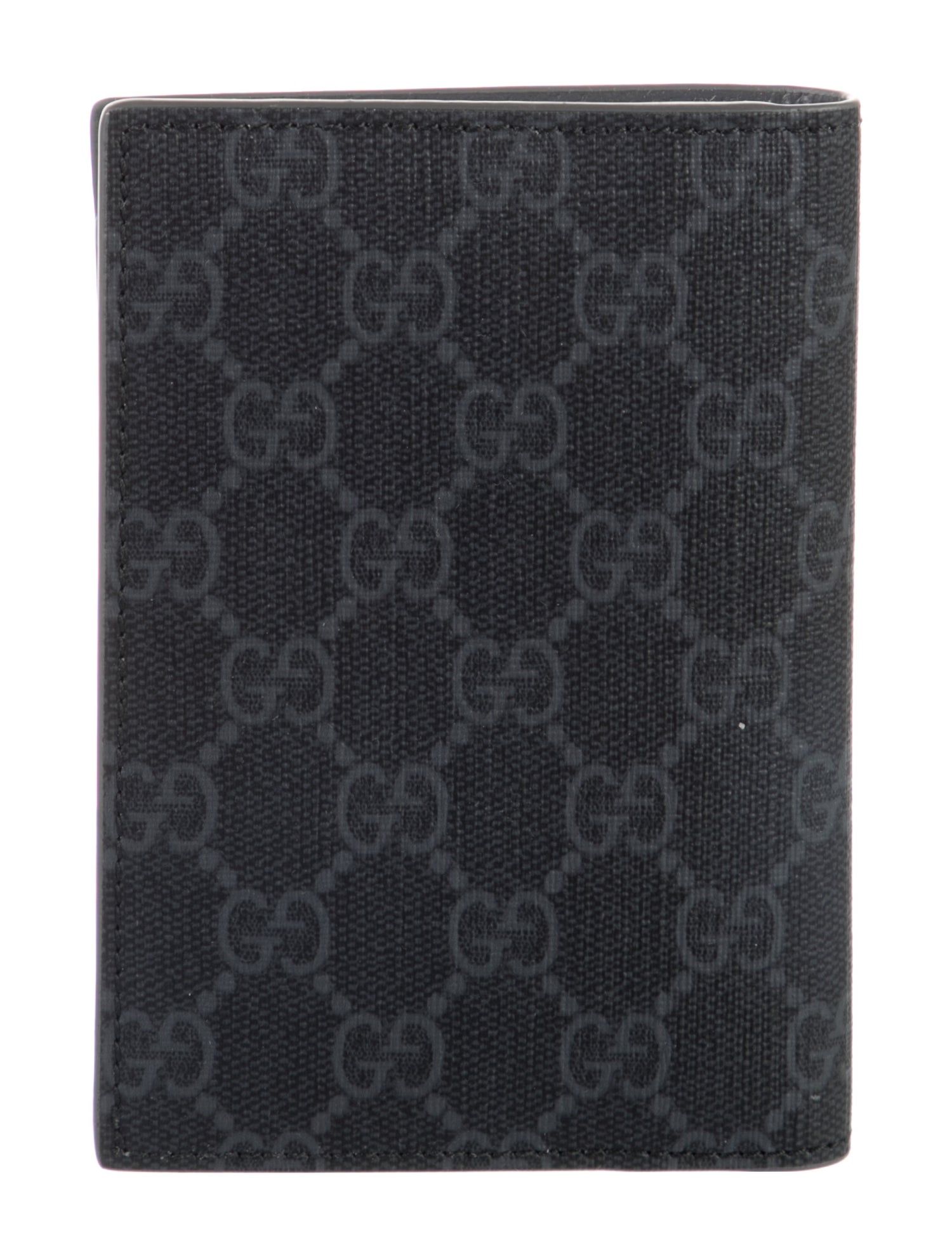 Gucci GG Supreme Passport Case