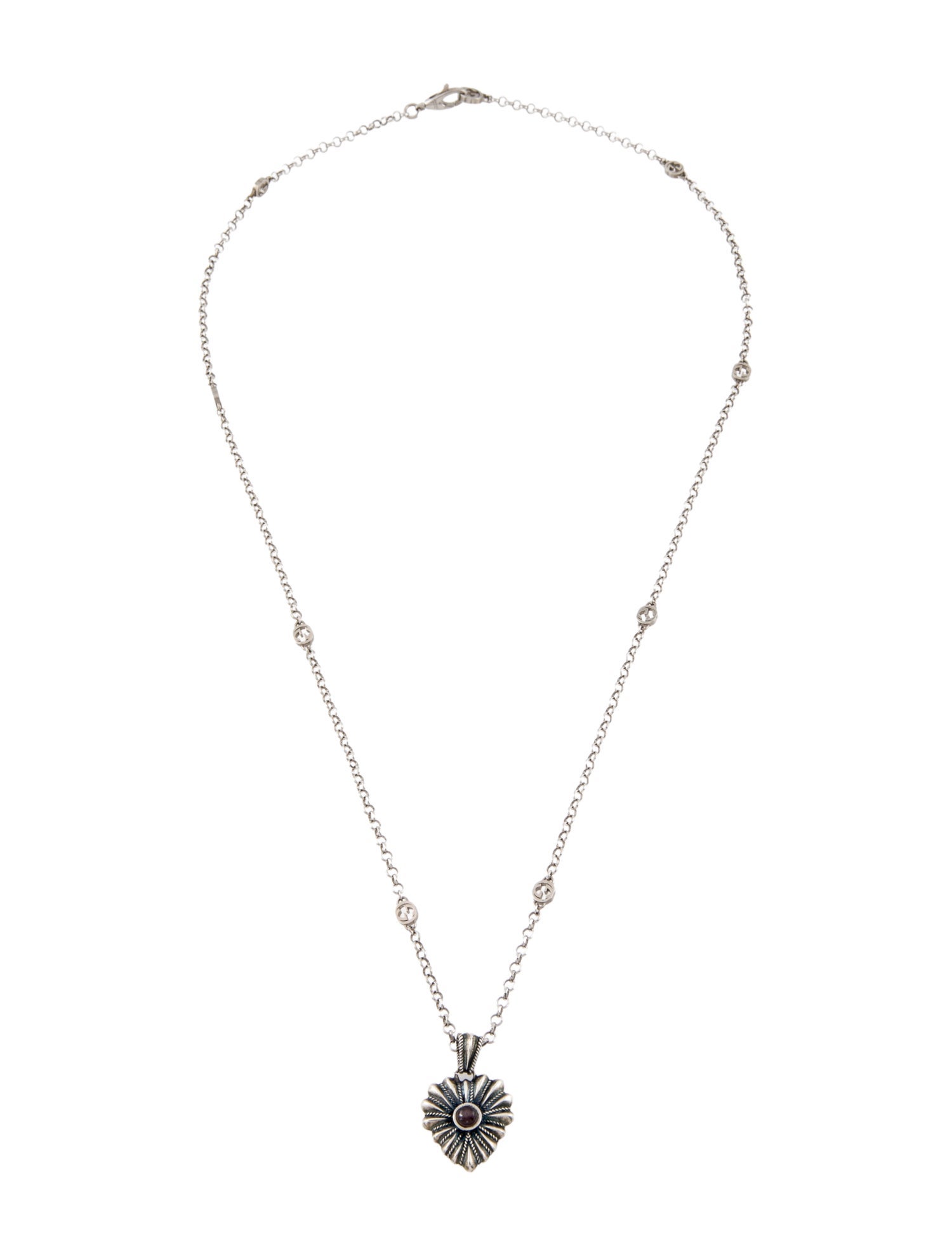 Gucci Interlocking G Heart Pendant Necklace