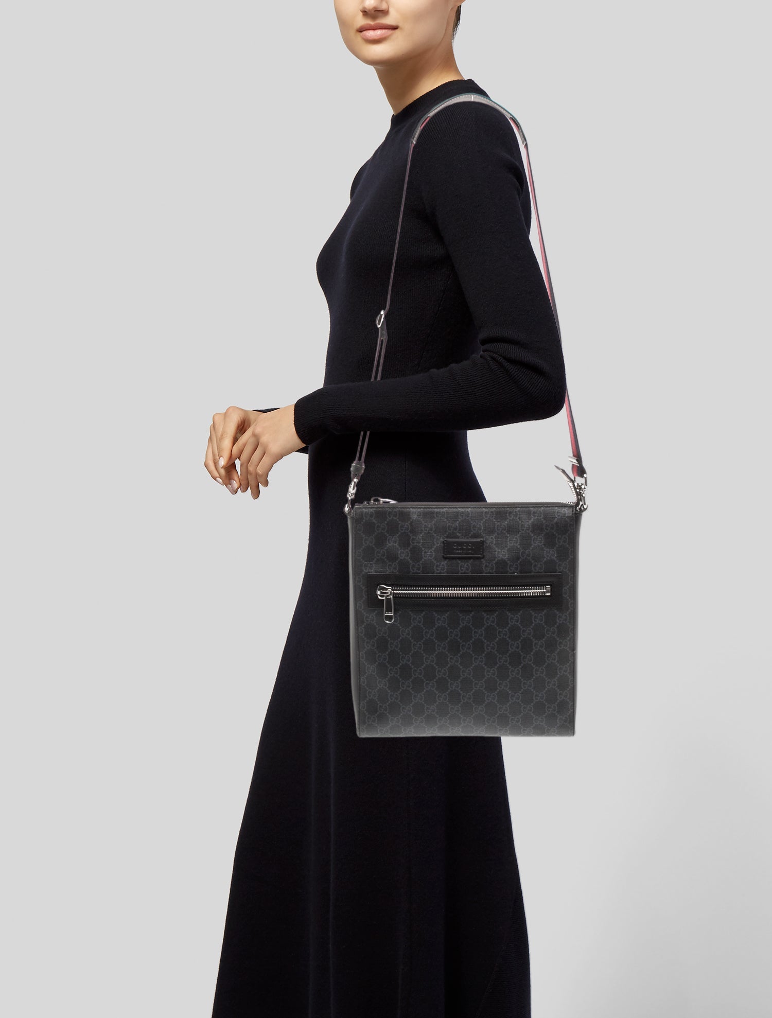 Gucci GG Supreme Messenger Bag