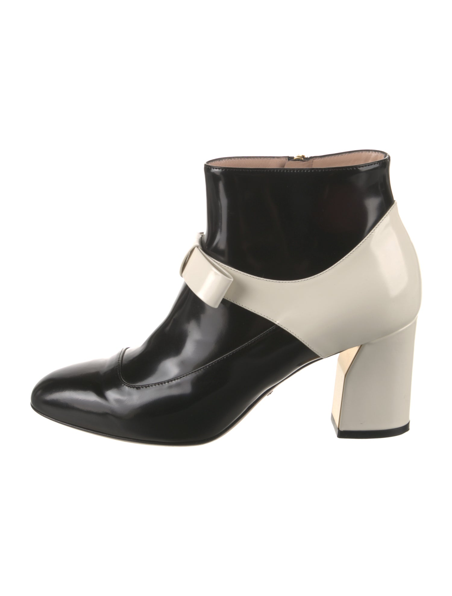 Gucci Patent Leather Bow Accents Boots