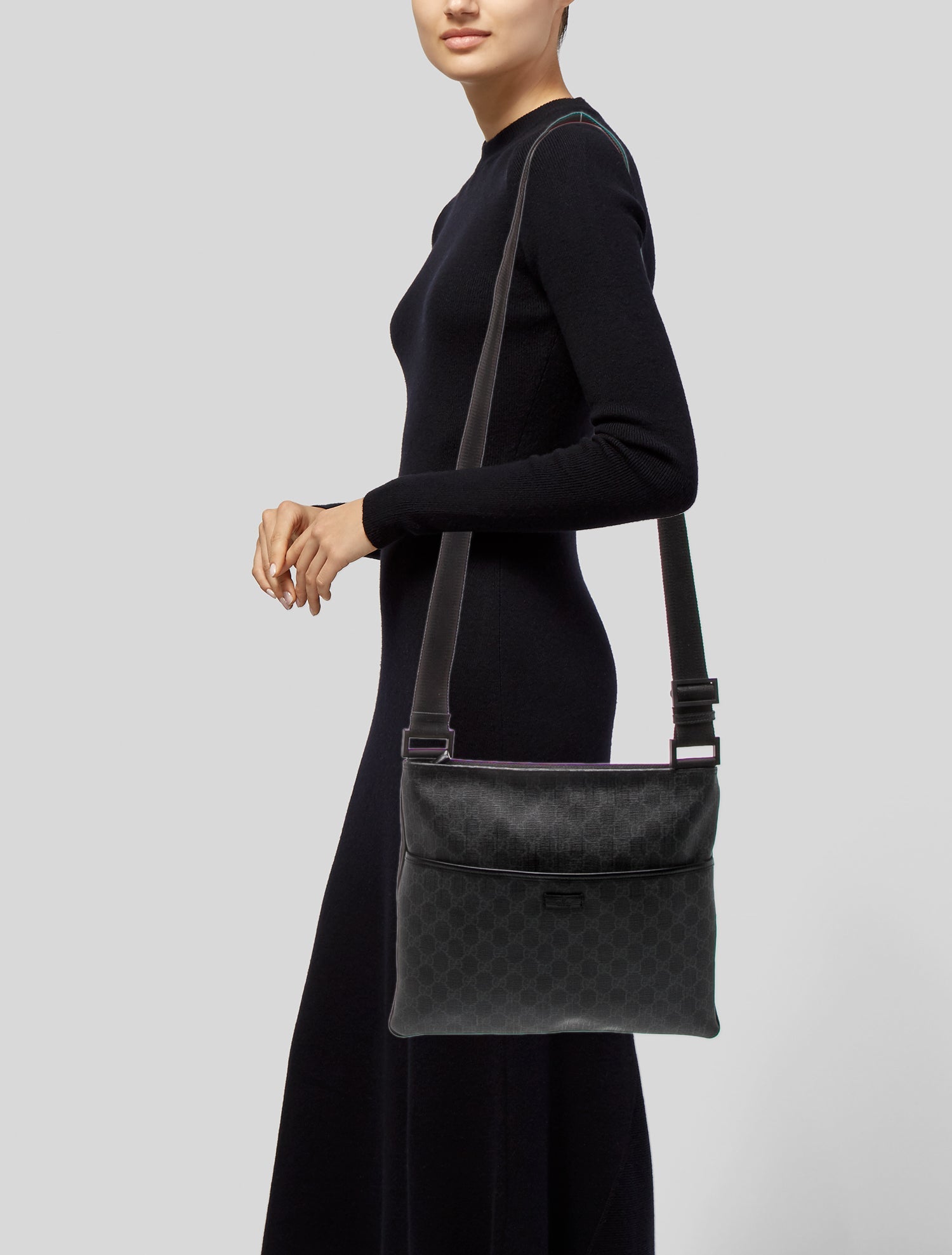 Gucci GG Supreme Messenger Bag