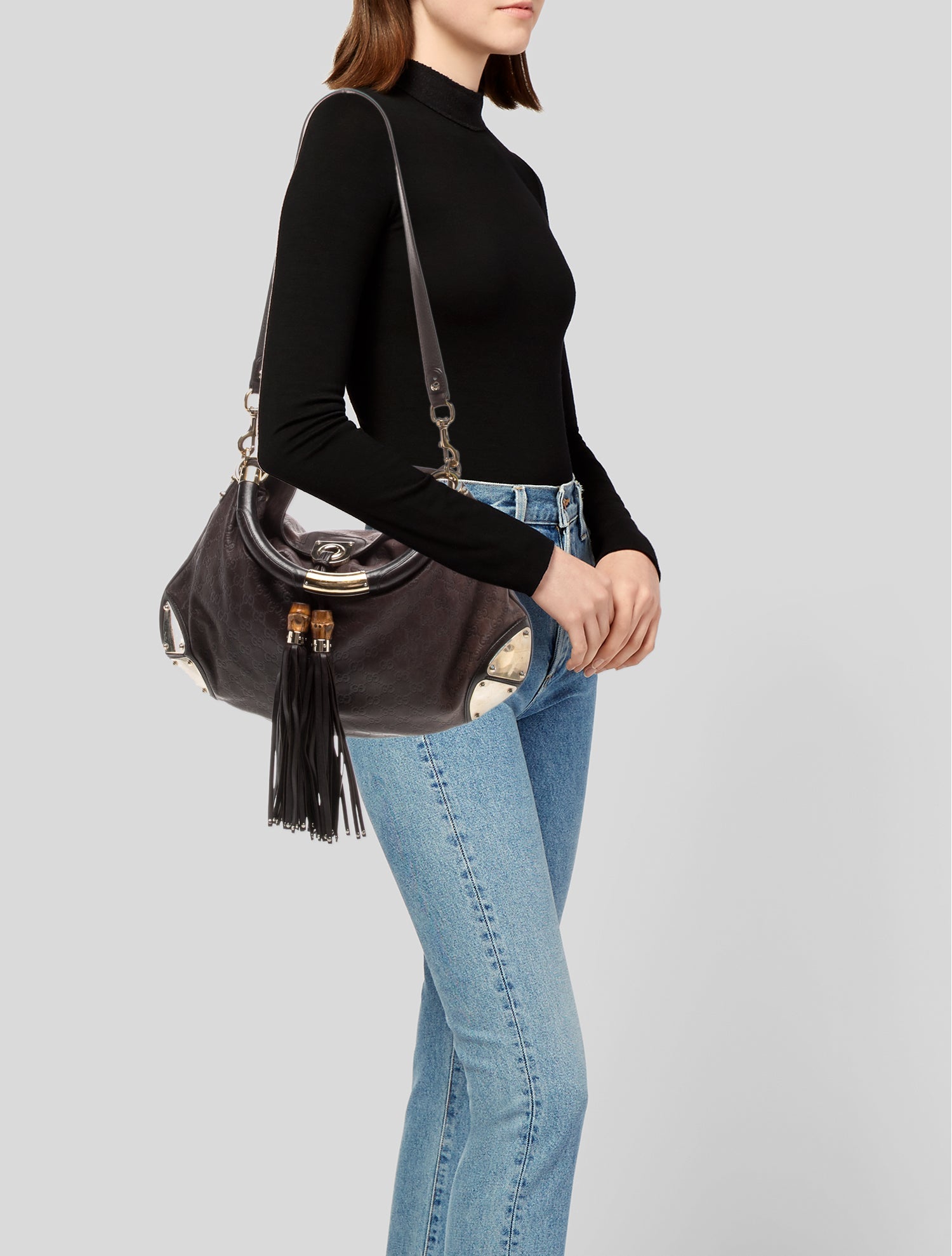 Gucci GG Signature Indy