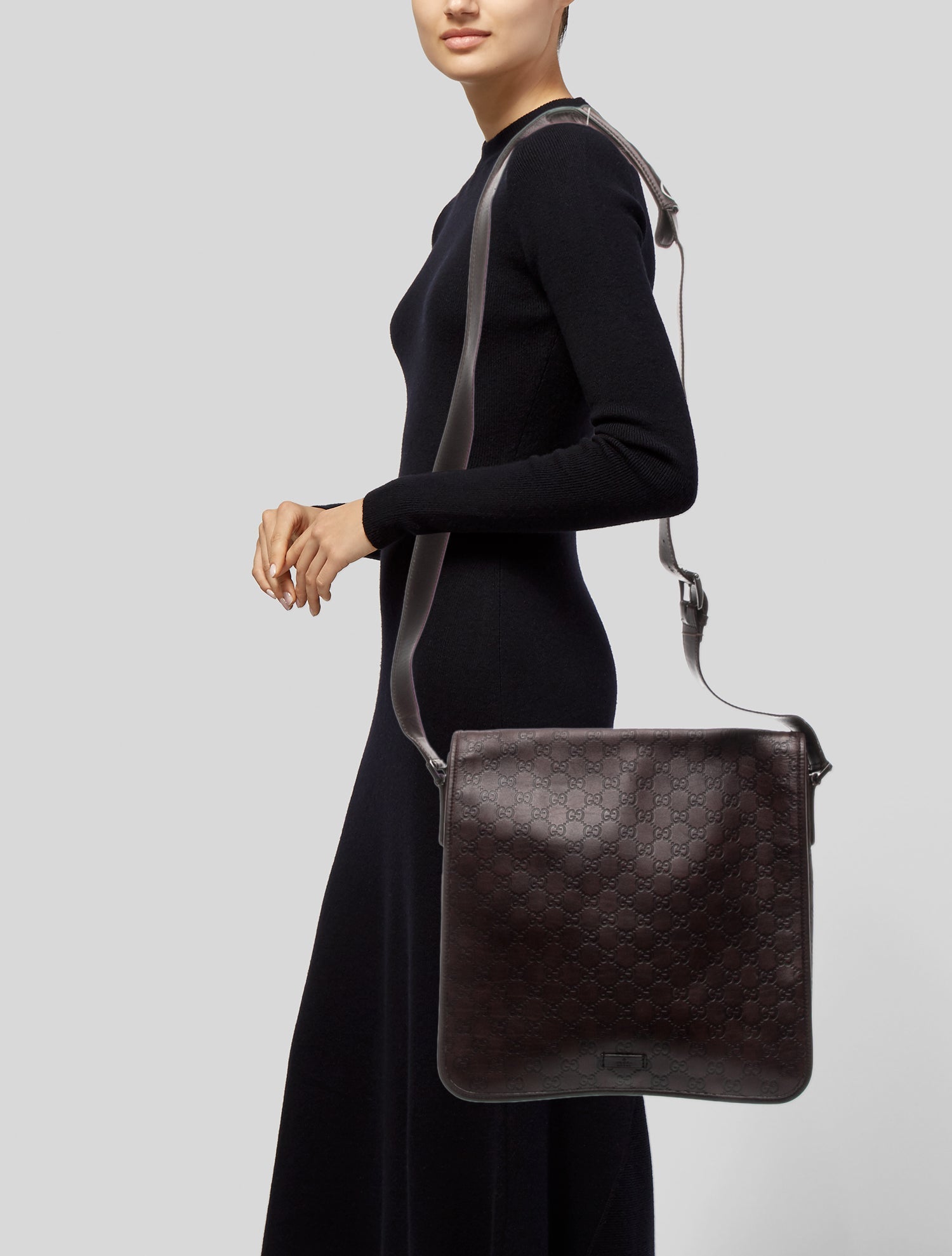 Gucci GG Signature Messenger Bag